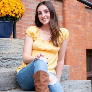 Meet your Posher, Brianna